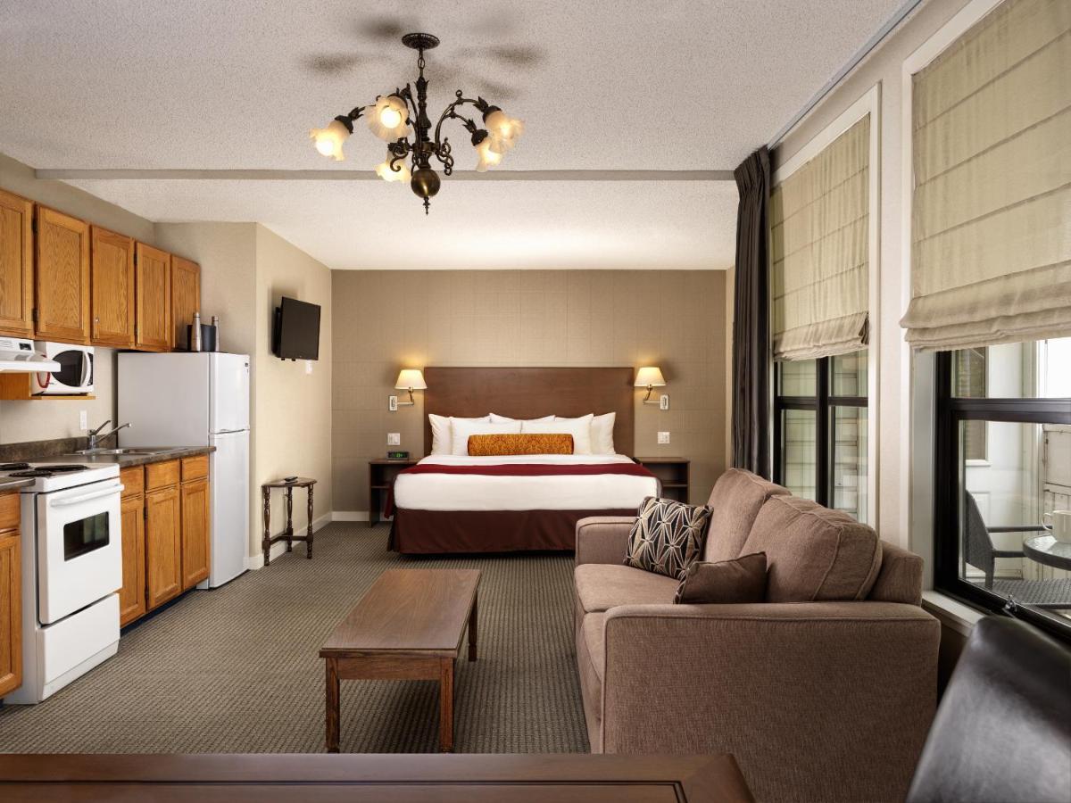 Huntingdon And Hotel Victoria
